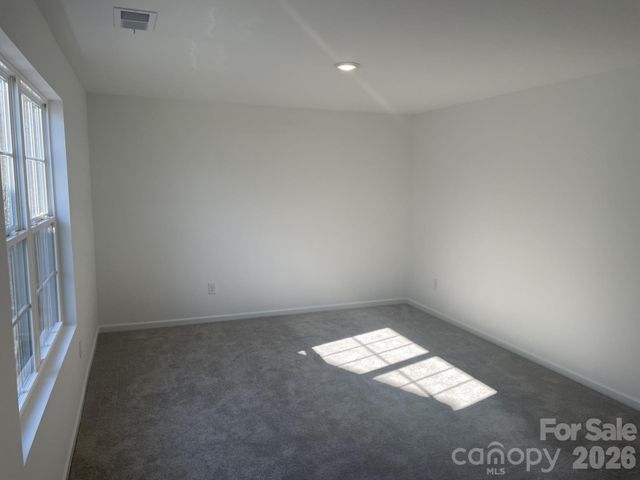 526 Sand Dunes Drive, Kannapolis, NC 28081