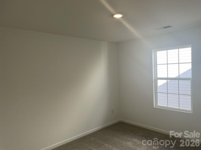 526 Sand Dunes Drive, Kannapolis, NC 28081