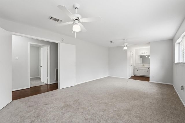 430 Eastwood Drive, New Caney, TX 77357