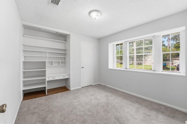 430 Eastwood Drive, New Caney, TX 77357