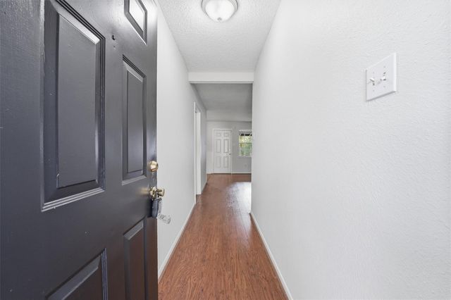 430 Eastwood Drive, New Caney, TX 77357