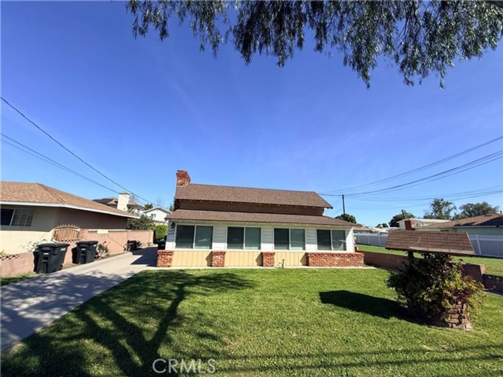 10253 Mapledale, Bellflower, CA 90706