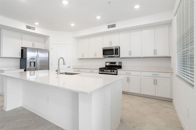 19227 CHERRYSTONE WAY 101, Lakewood Ranch, FL 34211