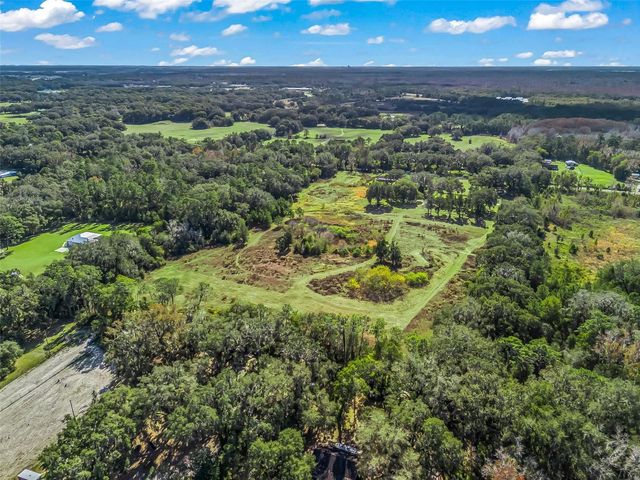 2082 44-A, Wildwood, FL 34785