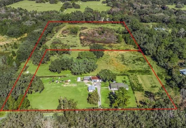 2082 44-A, Wildwood, FL 34785