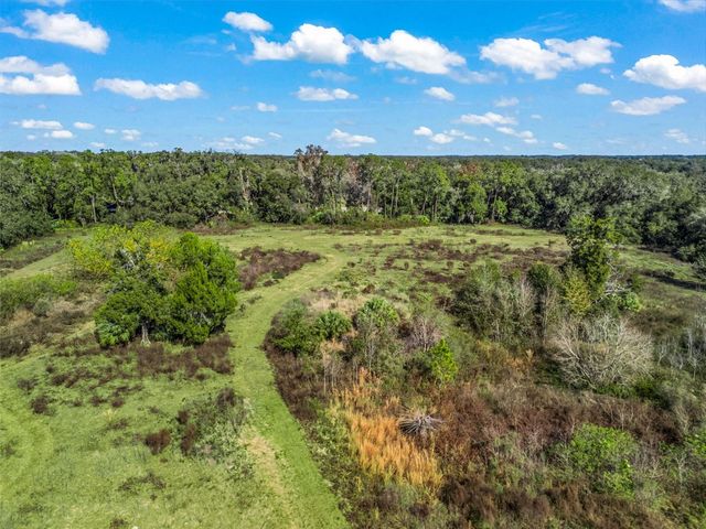 2082 44-A, Wildwood, FL 34785