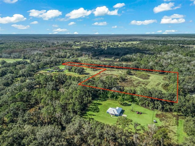 2082 44-A, Wildwood, FL 34785