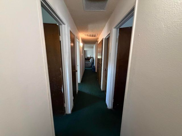 223 W Buena Vista Avenue, Visalia, CA 93291