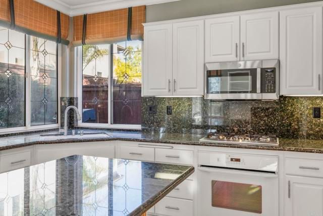 29604 Gracilior Drive, Escondido, CA 92026