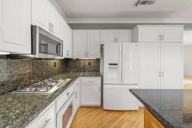 29604 Gracilior Drive, Escondido, CA 92026