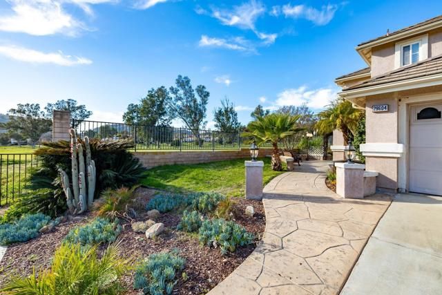 29604 Gracilior Drive, Escondido, CA 92026