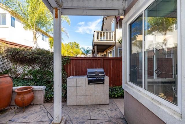 29604 Gracilior Drive, Escondido, CA 92026