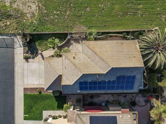 29604 Gracilior Drive, Escondido, CA 92026