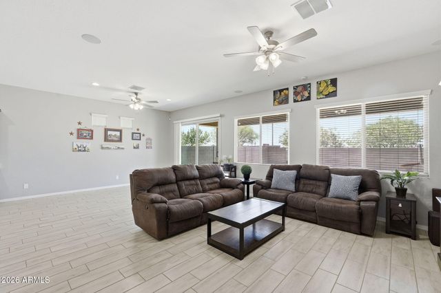 41830 N KAMALA TREE Street, Queen Creek, AZ 85140