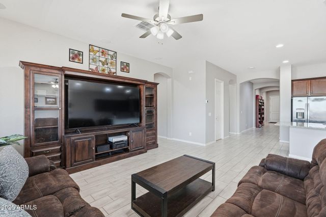 41830 N KAMALA TREE Street, Queen Creek, AZ 85140