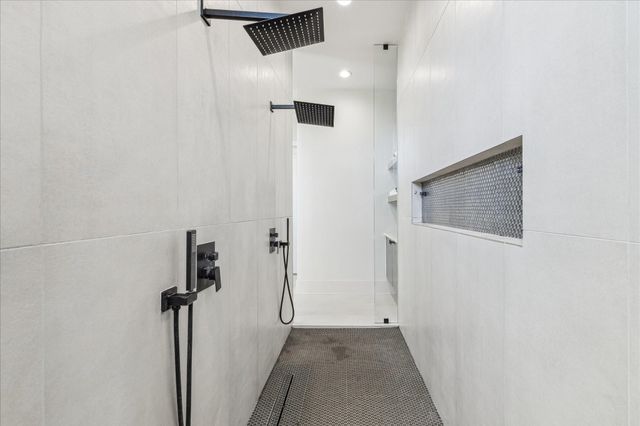 4912 Lost Creek Lane, League City, TX 77573