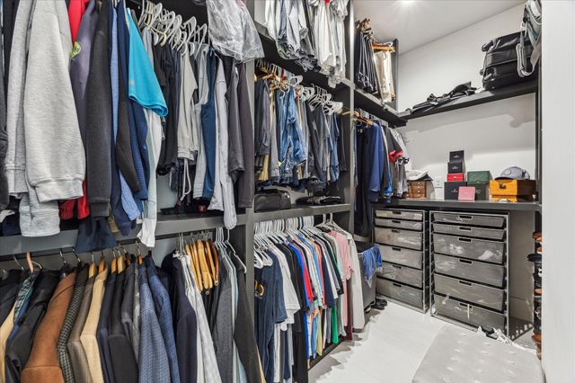 4912 Lost Creek Lane, League City, TX 77573