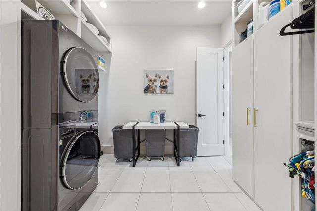 4912 Lost Creek Lane, League City, TX 77573