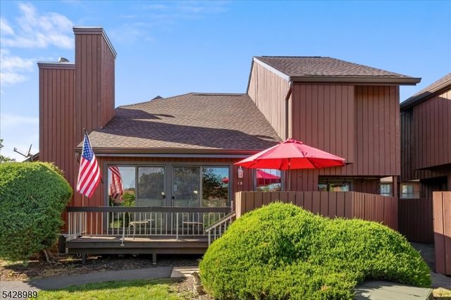 53 Taurus Dr D, Hillsborough Twp., NJ 08844