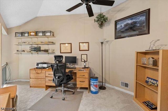 53 Taurus Dr D, Hillsborough Twp., NJ 08844