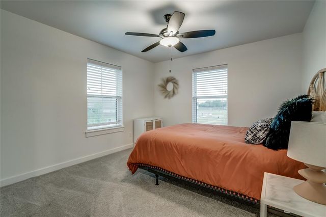 22297 Forester Lane, Edmond, OK 73025