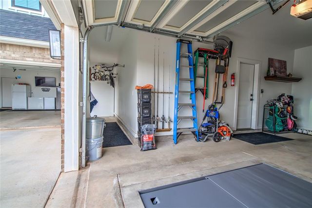 22297 Forester Lane, Edmond, OK 73025