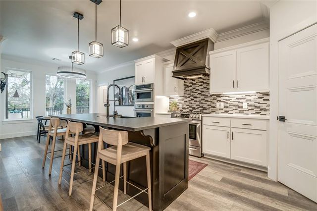 22297 Forester Lane, Edmond, OK 73025