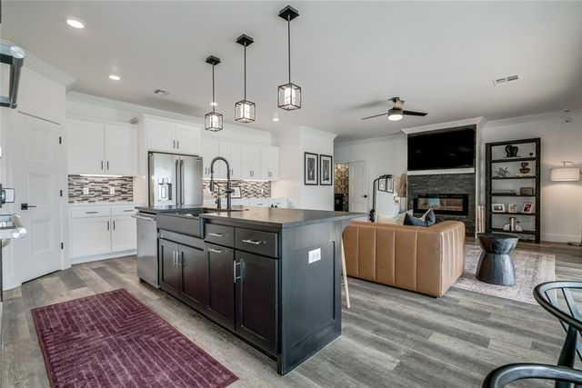 22297 Forester Lane, Edmond, OK 73025