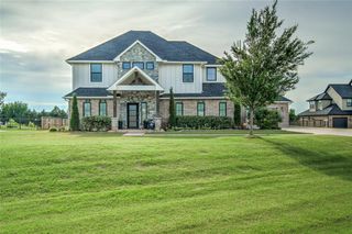 22297 Forester Lane, Edmond, OK 73025