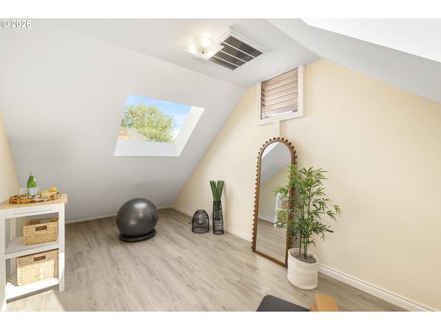 5475 WESTFIELD Ct, Lake Oswego, OR 97035