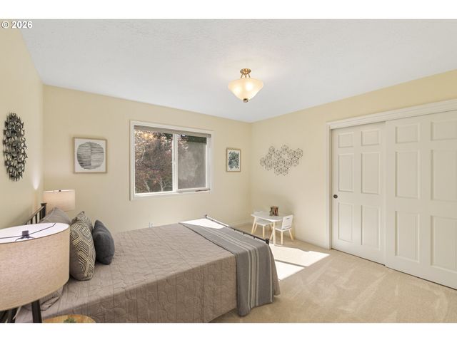 5475 WESTFIELD Ct, Lake Oswego, OR 97035