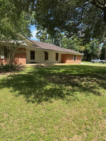 310 S Highway 150, Coldspring, TX 77331