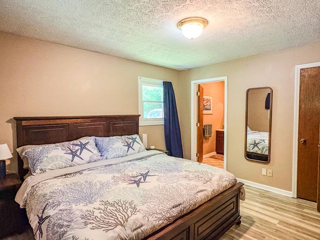 2290 Shryocks Ferry Road, Versailles, KY 40383