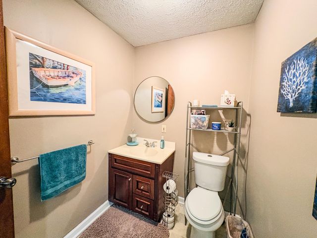 2290 Shryocks Ferry Road, Versailles, KY 40383