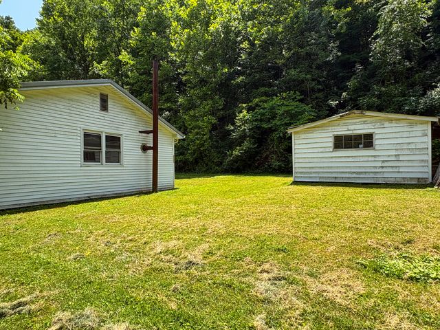 2290 Shryocks Ferry Road, Versailles, KY 40383