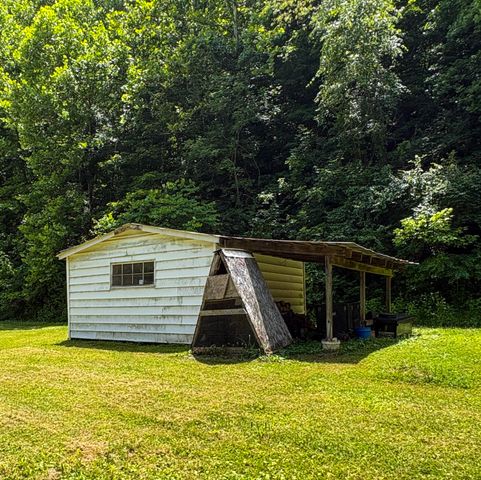 2290 Shryocks Ferry Road, Versailles, KY 40383