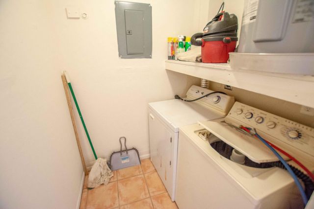 3962 Roan Court W, West Palm Beach, FL 33403