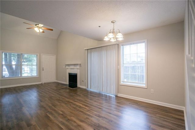3633 Emerald Point, Decatur, GA 30034