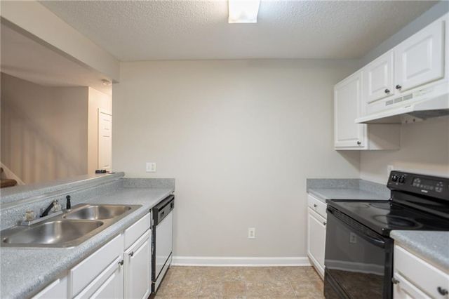 3633 Emerald Point, Decatur, GA 30034