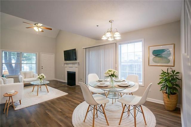 3633 Emerald Point, Decatur, GA 30034