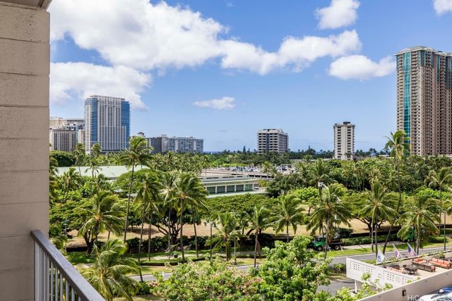 1925 Kalakaua Avenue 903, Honolulu, HI 96815