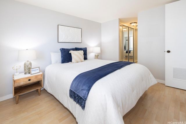 1925 Kalakaua Avenue 903, Honolulu, HI 96815