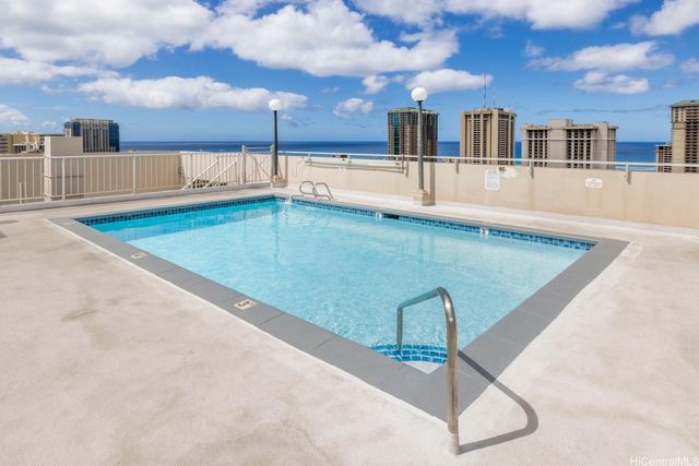1925 Kalakaua Avenue 903, Honolulu, HI 96815
