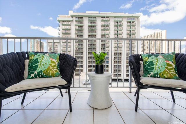 1925 Kalakaua Avenue 903, Honolulu, HI 96815