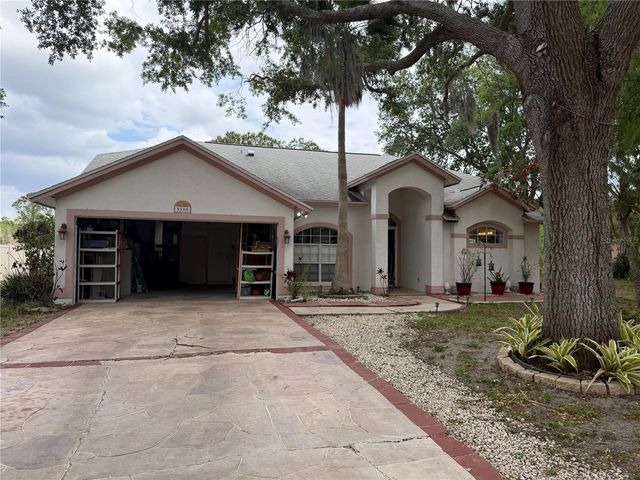 9508 GLENPOINTE DRIVE, Riverview, FL 33569