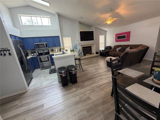 9508 GLENPOINTE DRIVE, Riverview, FL 33569