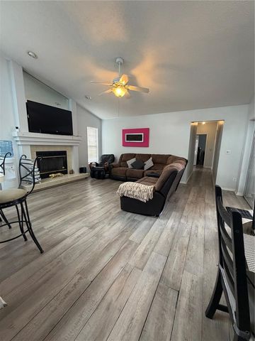 9508 GLENPOINTE DRIVE, Riverview, FL 33569