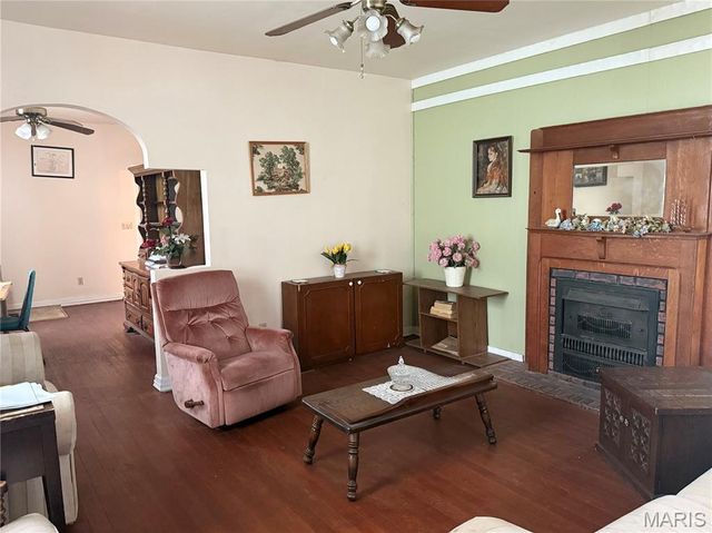 4260 Miami Street, St Louis, MO 63116