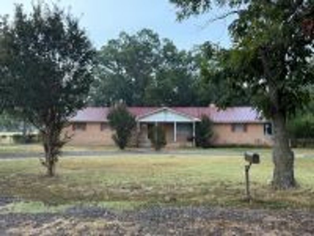 118 N Crescent Street, Gorman, TX 76454