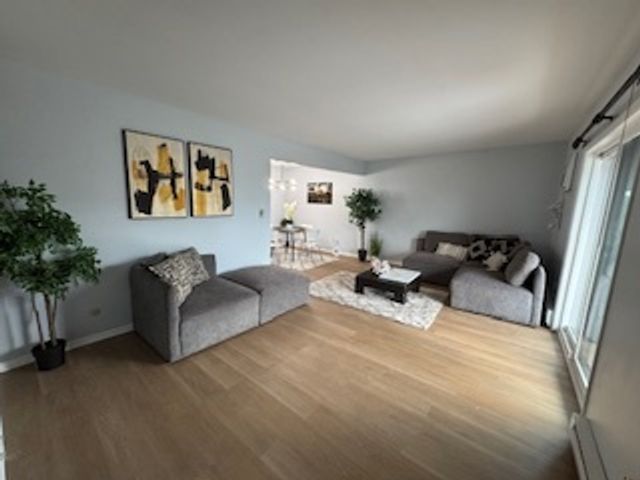 6345 Birmingham Street 3C, Chicago Ridge, IL 60415